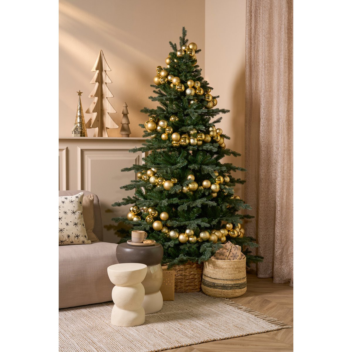 Sherwood Deluxe Künstlicher Weihnachtsbaum – H215 x Ø135 cm – Grün