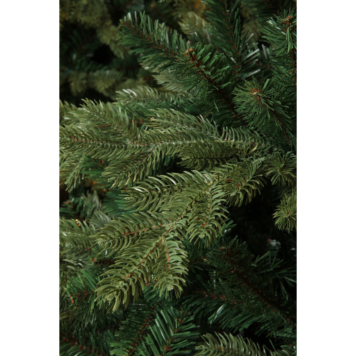 Sherwood Deluxe Künstlicher Weihnachtsbaum – H215 x Ø135 cm – Grün