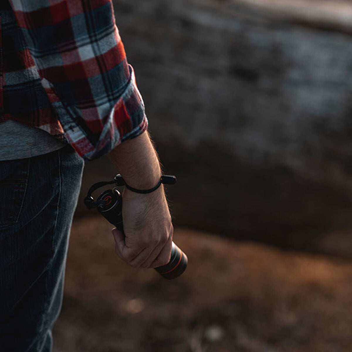 V5HA66E09FA060DF6782E807792CAABAFC2R4107487P5