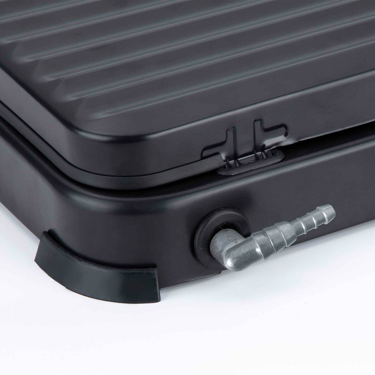 V2H111738C8F30B157C35498B8982BD330ER6994125P3