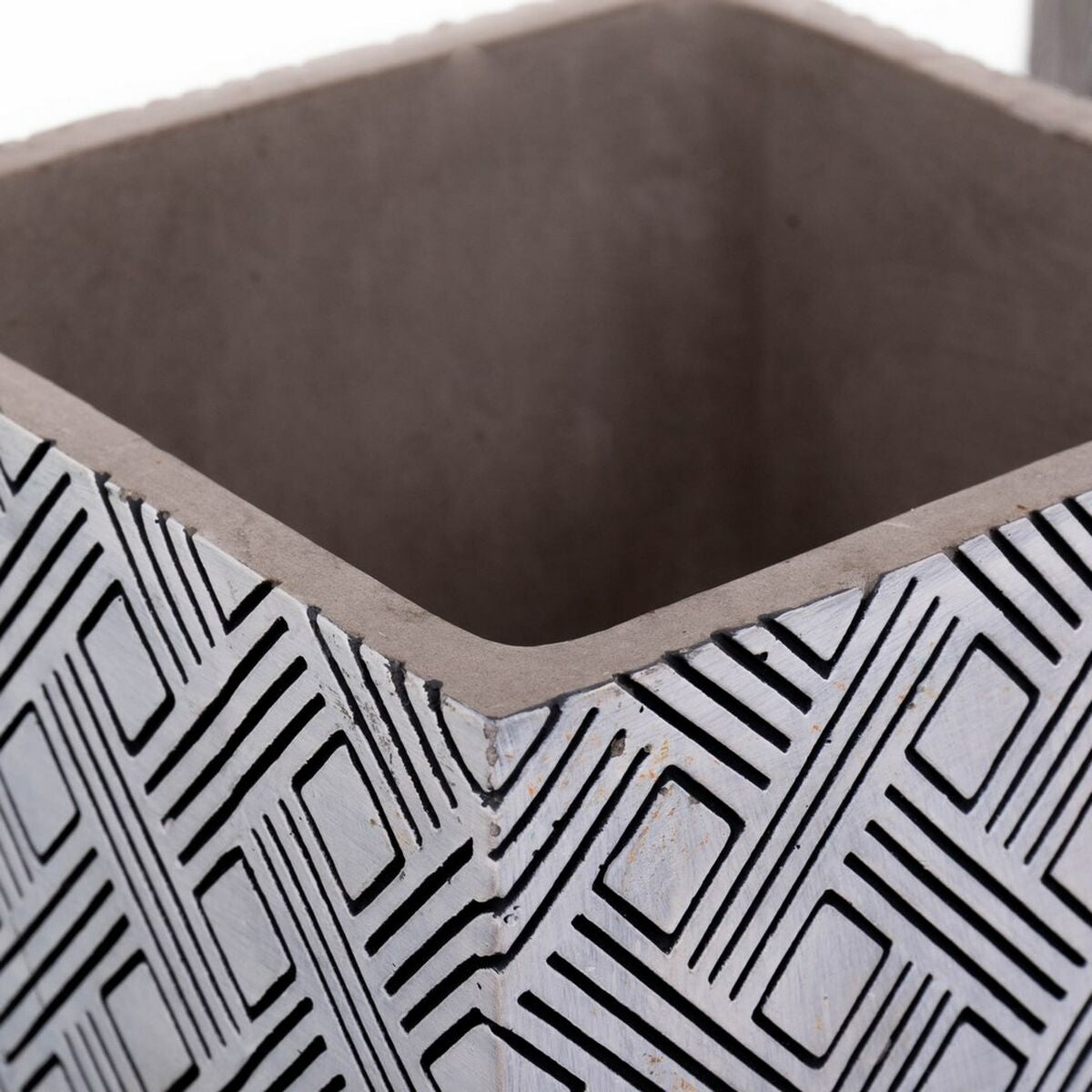 V6HDE315D4DCAB38AA466F8F00A7751642BR3456371P2