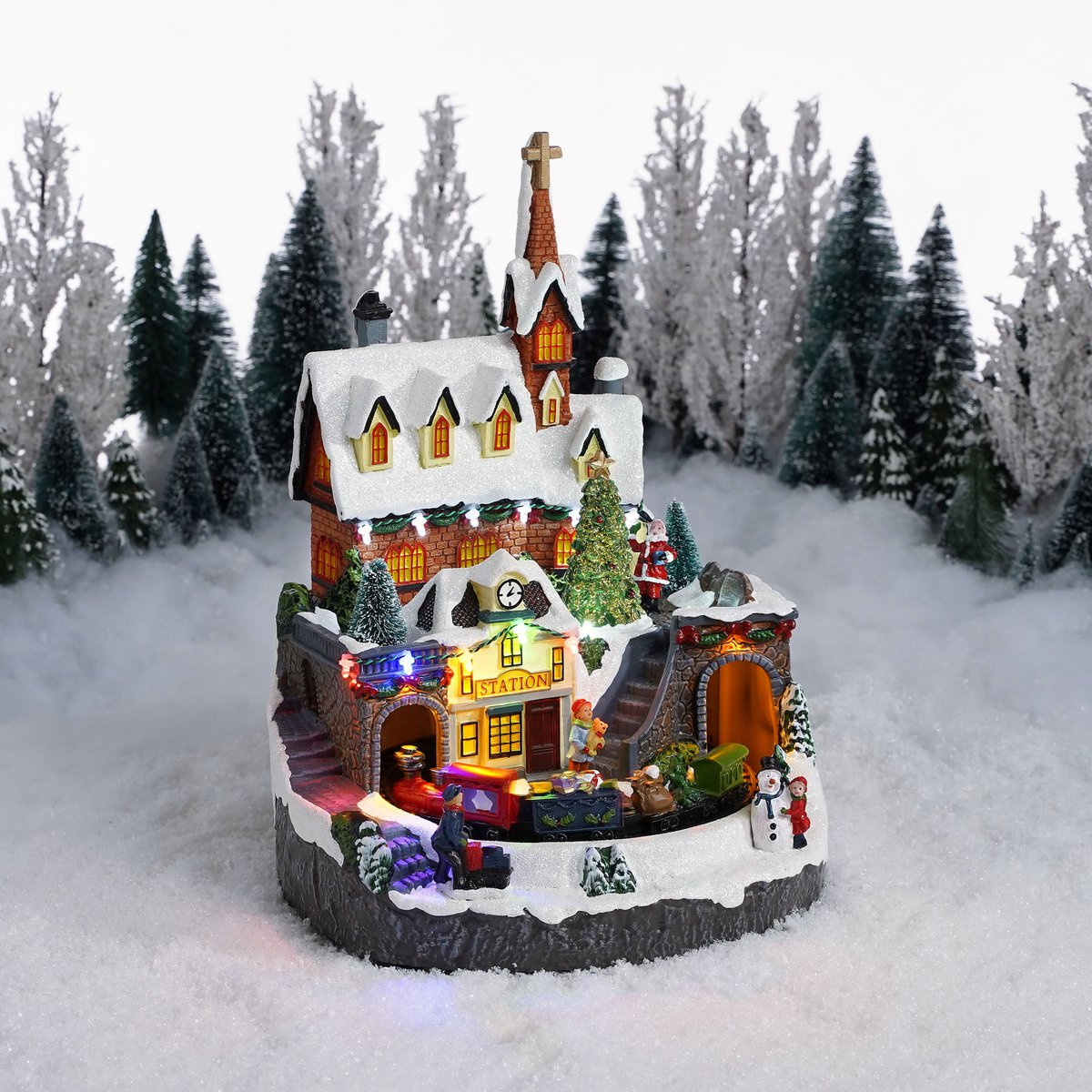 LuVille Christmas Village Miniatur-Bahnhof – L24 x B24 x H33 cm – Mehrfarbig